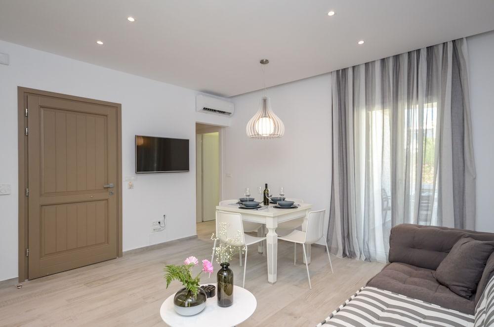 Elegant Apartments Ájosz Prokópiosz Kültér fotó