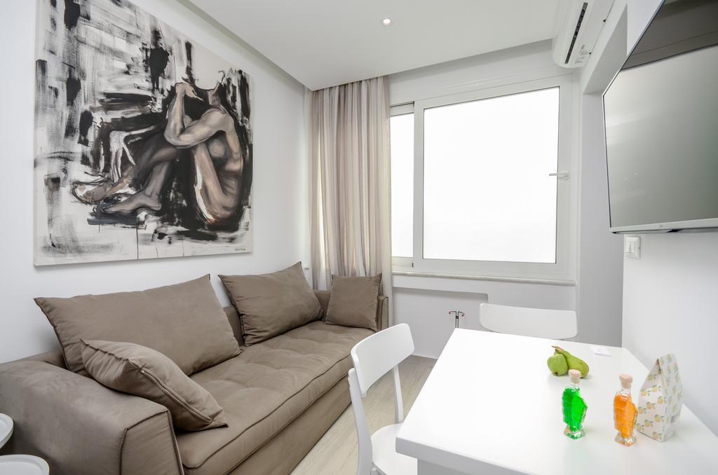 Elegant Apartments Ájosz Prokópiosz Kültér fotó